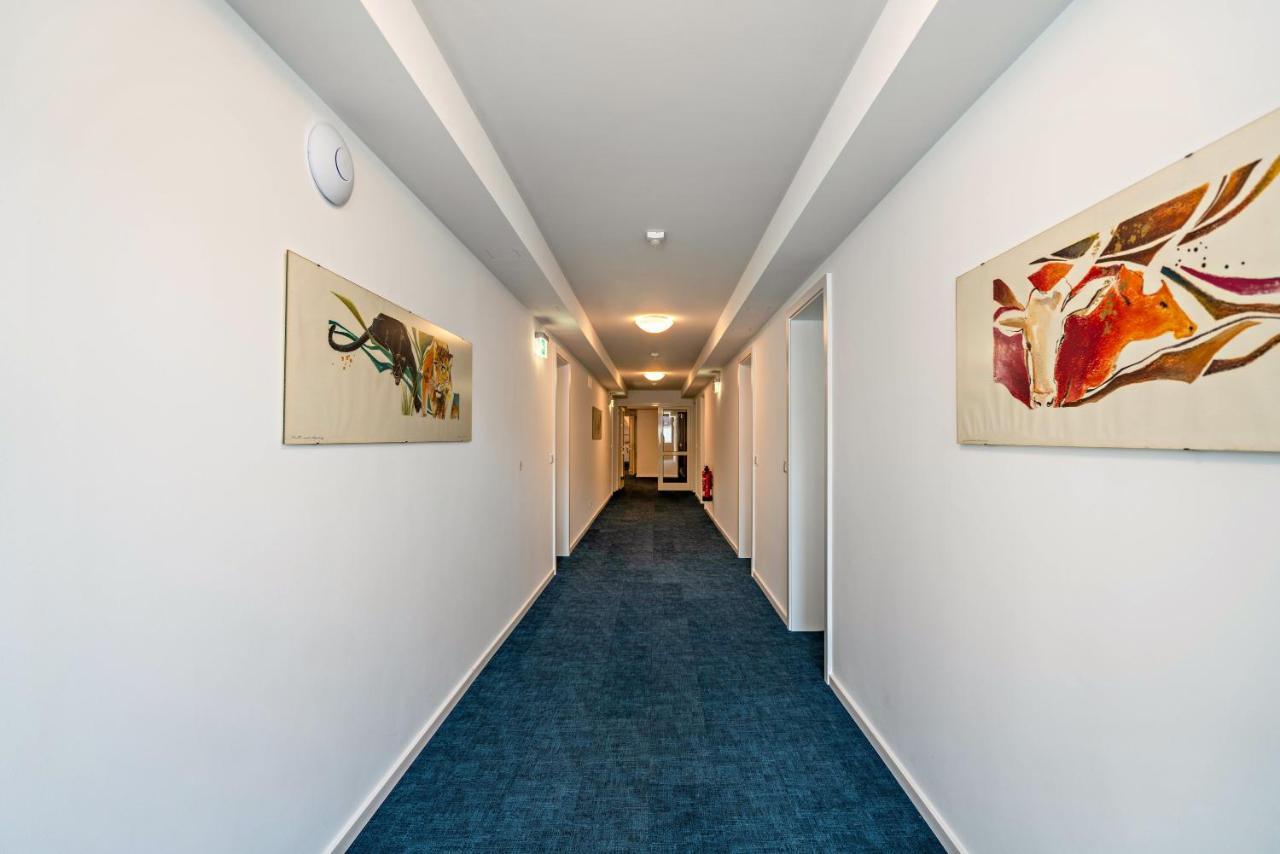 Huber Living Basic 205 * Germering