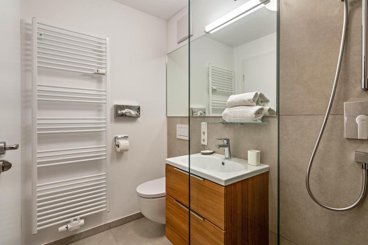 Apartment Huber Living Basic 205 *